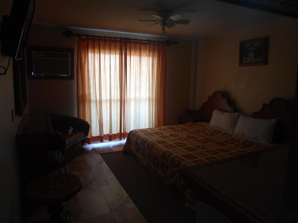 Hotel Villa Cahita Los Mochis Zimmer foto