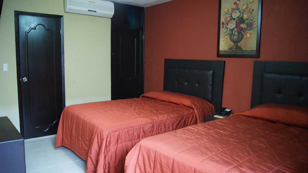 Hotel Villa Cahita Los Mochis Exterior foto